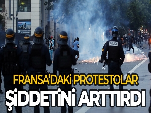 Fransa'daki protestolar şiddetini arttırdı