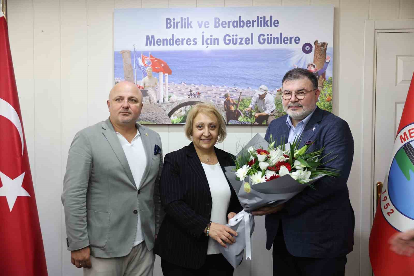 ak-parti-izmir-il-baskani-saygili-menderes-bizden-yeni-tartismalar-degil-yeni-eserler-bekliyor