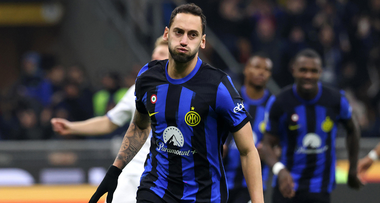 Hakan Çalhanoğlu, Serie A tarihine geçti