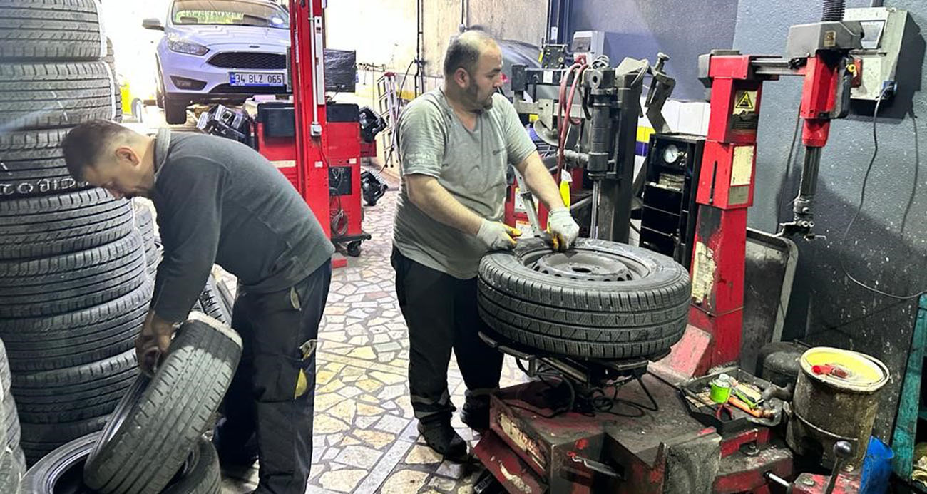 İstanbul’da kış lastiği zorunluluğuna günler kala lastikçilerde değişim yoğunluğu