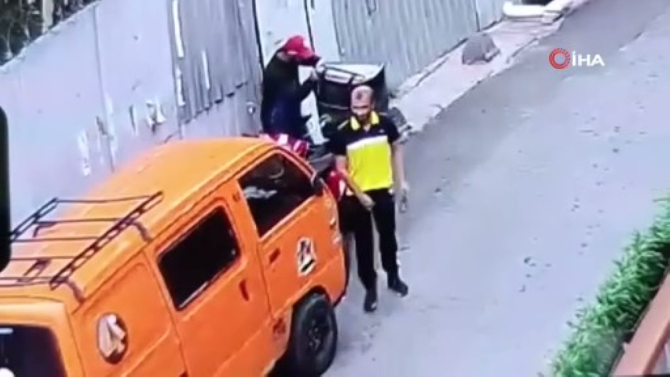 İstanbul’da akıl almaz hırsızlıklar kamerada: Motokuryelerin siparişlerini çaldılar