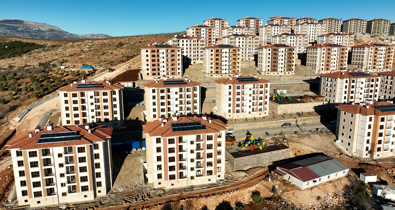 Kahramanmaraş’ta afet konutlarının sağlamlığı depremzedelerin beğenisini topladı