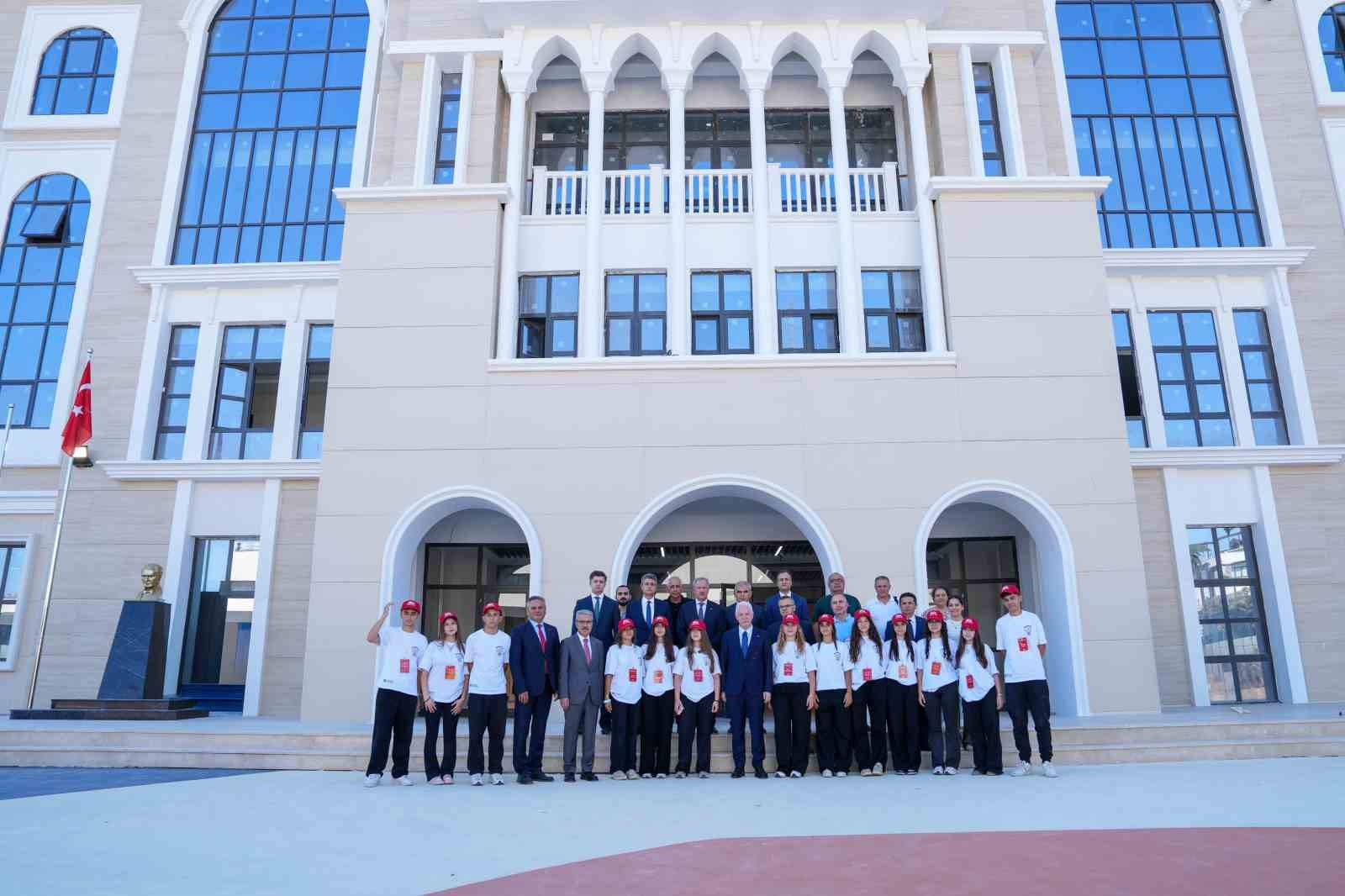 istanbul-yeni-egitim-ogretim-yilina-83-yeni-okulla-basliyor