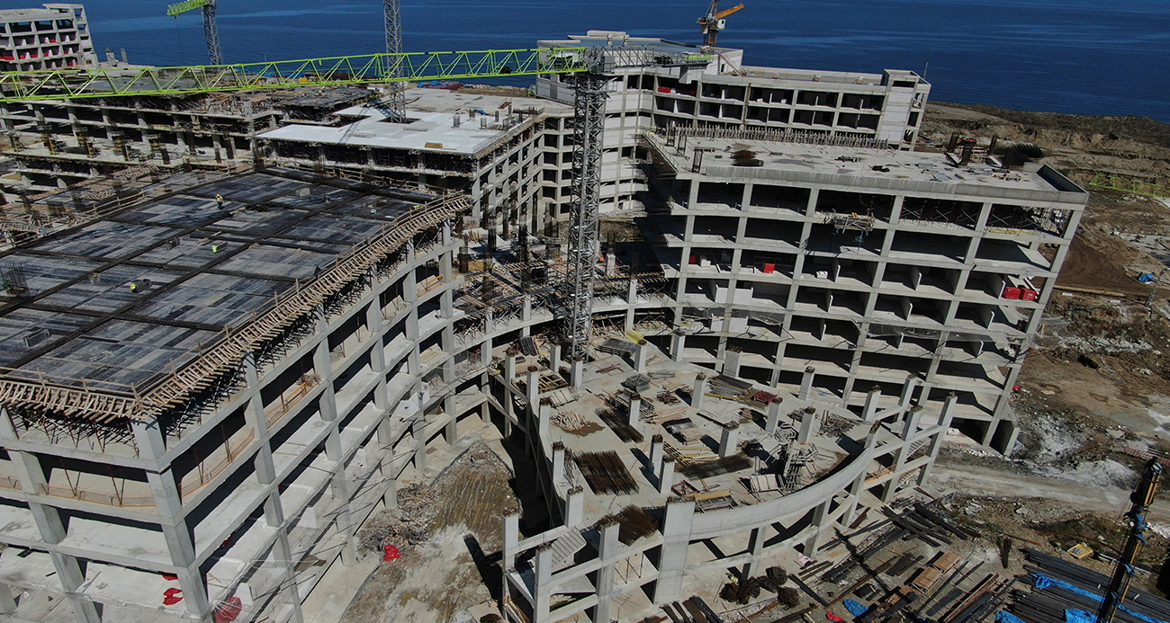 Trabzon Şehir Hastanesi’nin kaba inşaatı tamamlandı