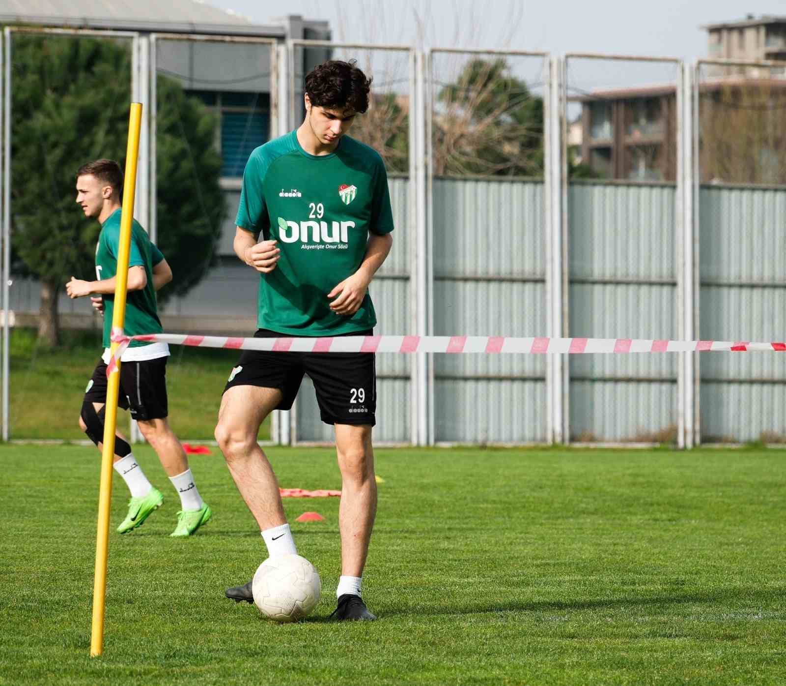 Bursaspor’da Zonguldak Kömürspor maçı hazırlıkları devam ediyor