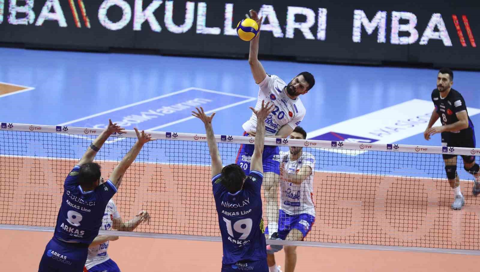 Kupa Voley’de şampiyon Halkbank