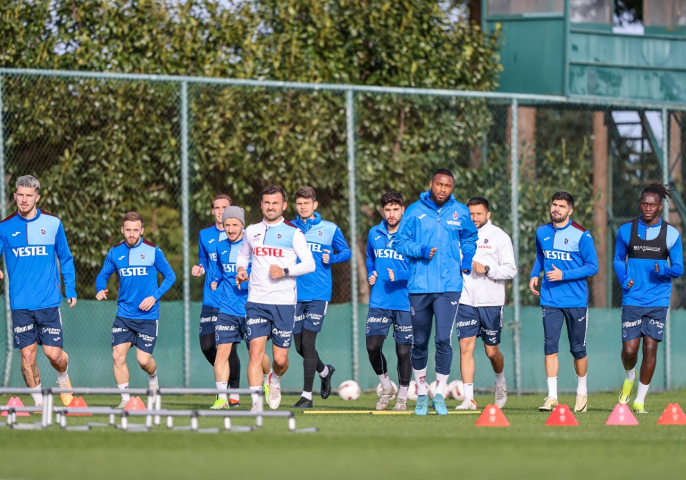 Trabzonspor, Konyaspor maçı hazırlıkları sürdürüyor