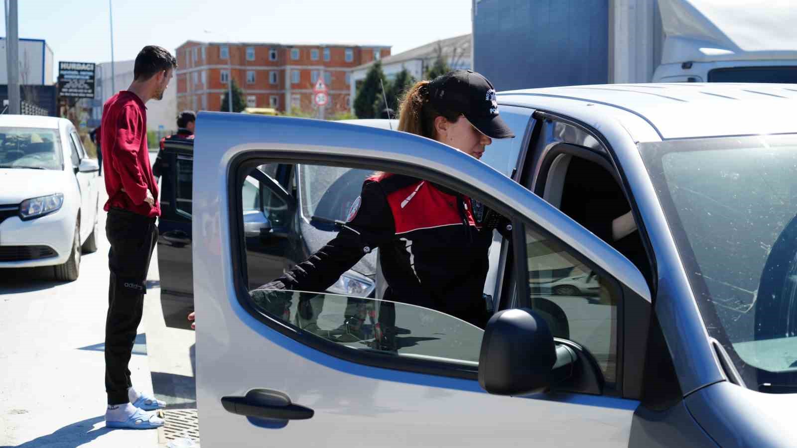 Arnavutköy’de asayiş uygulaması