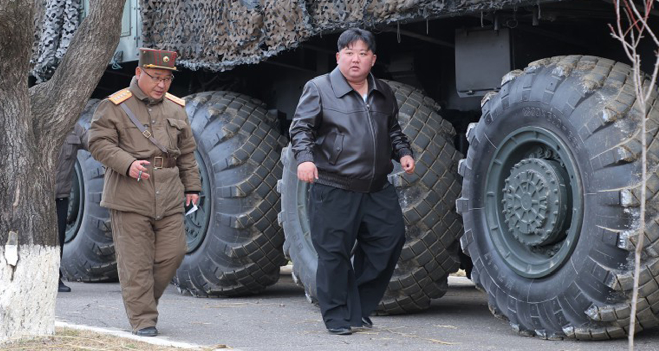 Kuzey Kore'nin hipersonik savaş başlığı taşıyan yeni balistik füzesi başarıyla denendi