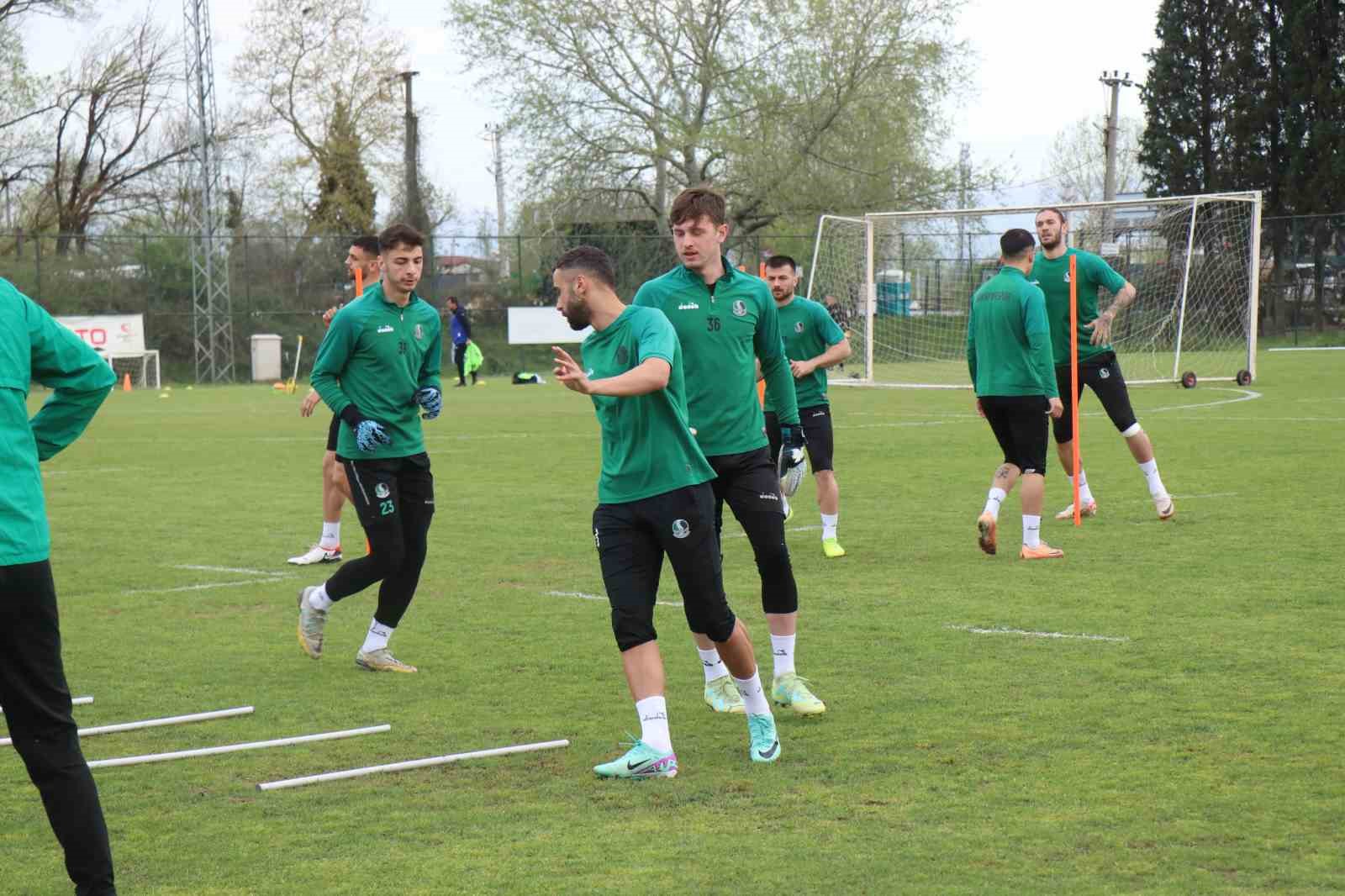 Sakaryaspor, Boluspor mesaisine başladı