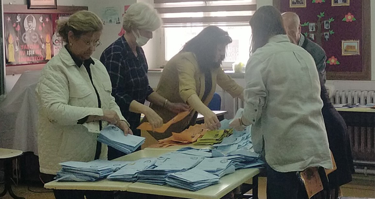 Film gibi olayın yaşandığı mahallede seçimler yenileniyor