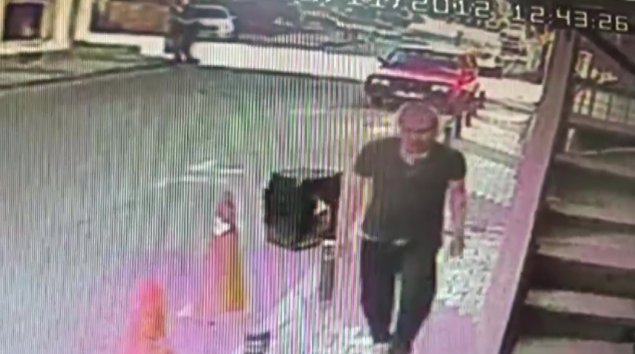 Sancaktepe’de aile dehşeti: Annesini ve abisini öldürdü, babası ve kız kardeşini yaraladı