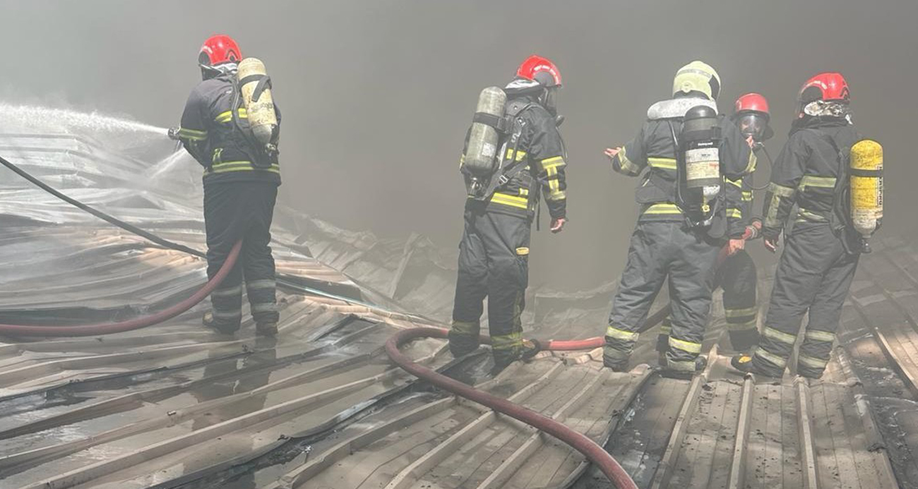 Fabrika yangını söndürüldü