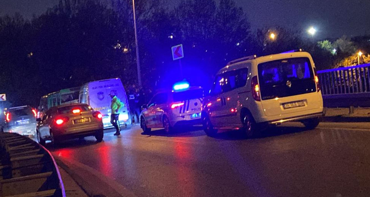 Eyüpsultan’daki feci kazada virajı alamayan motosiklet bariyere çarptı: 1 ölü, 1 yaralı