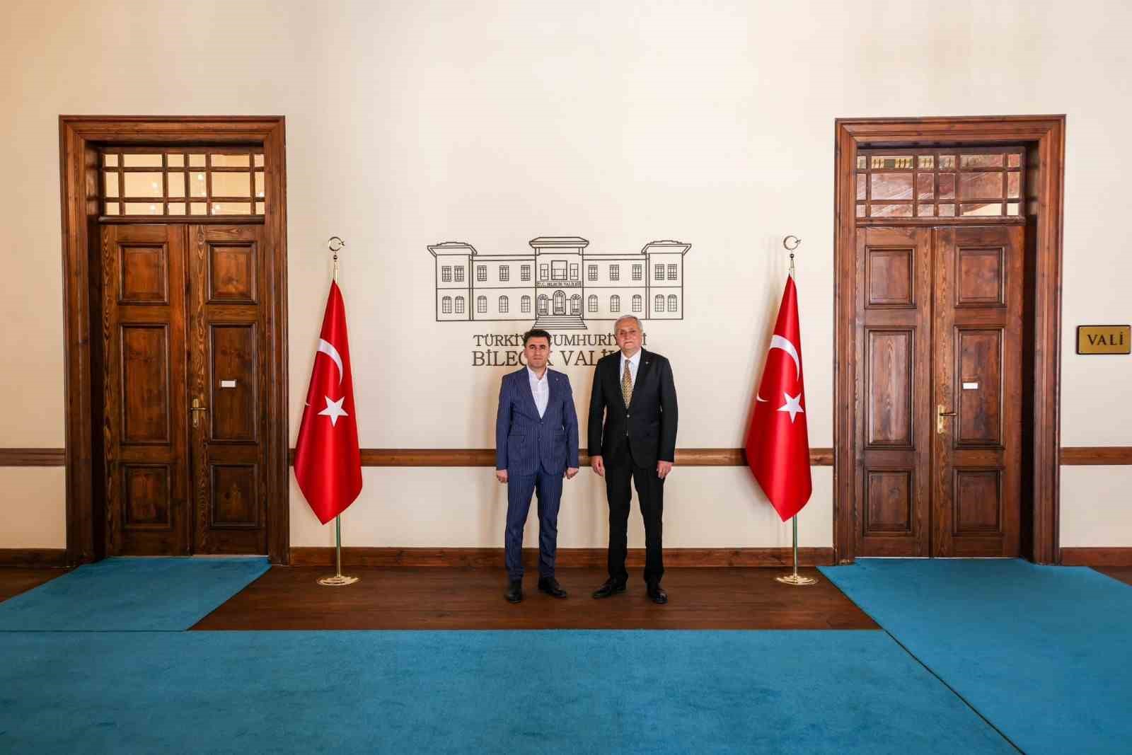 Belediye Başkanı Bakkalcıoğlu’nun ilk ziyareti Vali Aygöl’e oldu