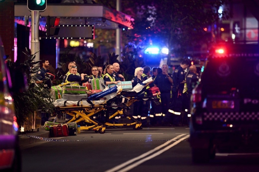 Sydney’de alışveriş merkezine bıçaklı saldırı: 7 ölü
