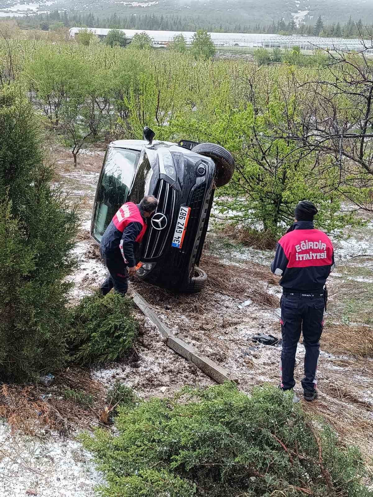 Isparta’da minibüs takla attı: 1 ölü, 8 yaralı