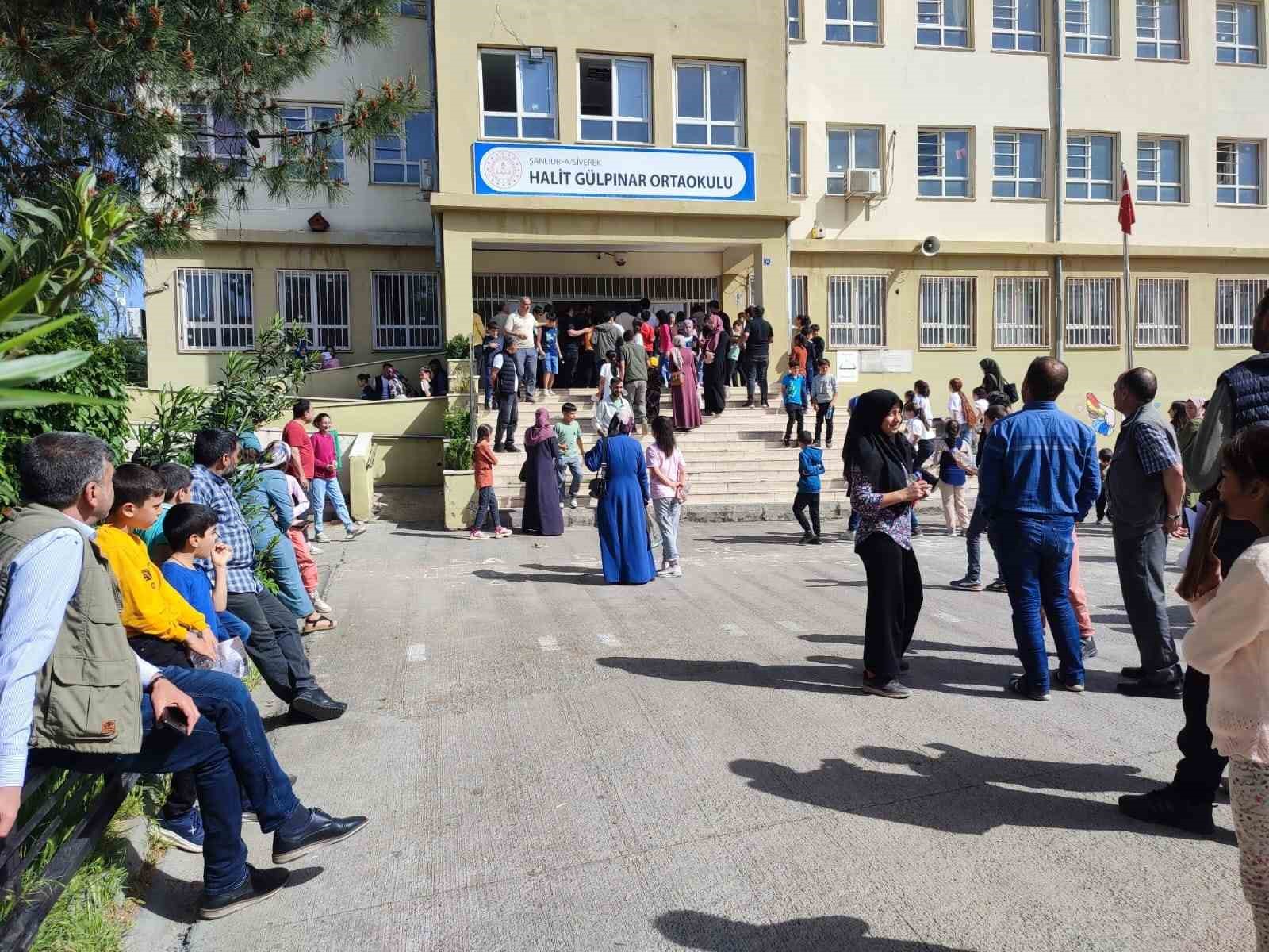 Siverek’te Bursluluk Sınavına 8 bin 274 öğrenci katıldı
