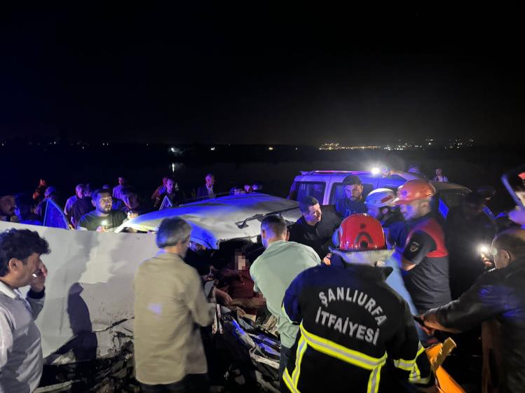 Şanlıurfa’da feci kaza: 1 ölü, 2’si ağır 5 yaralı