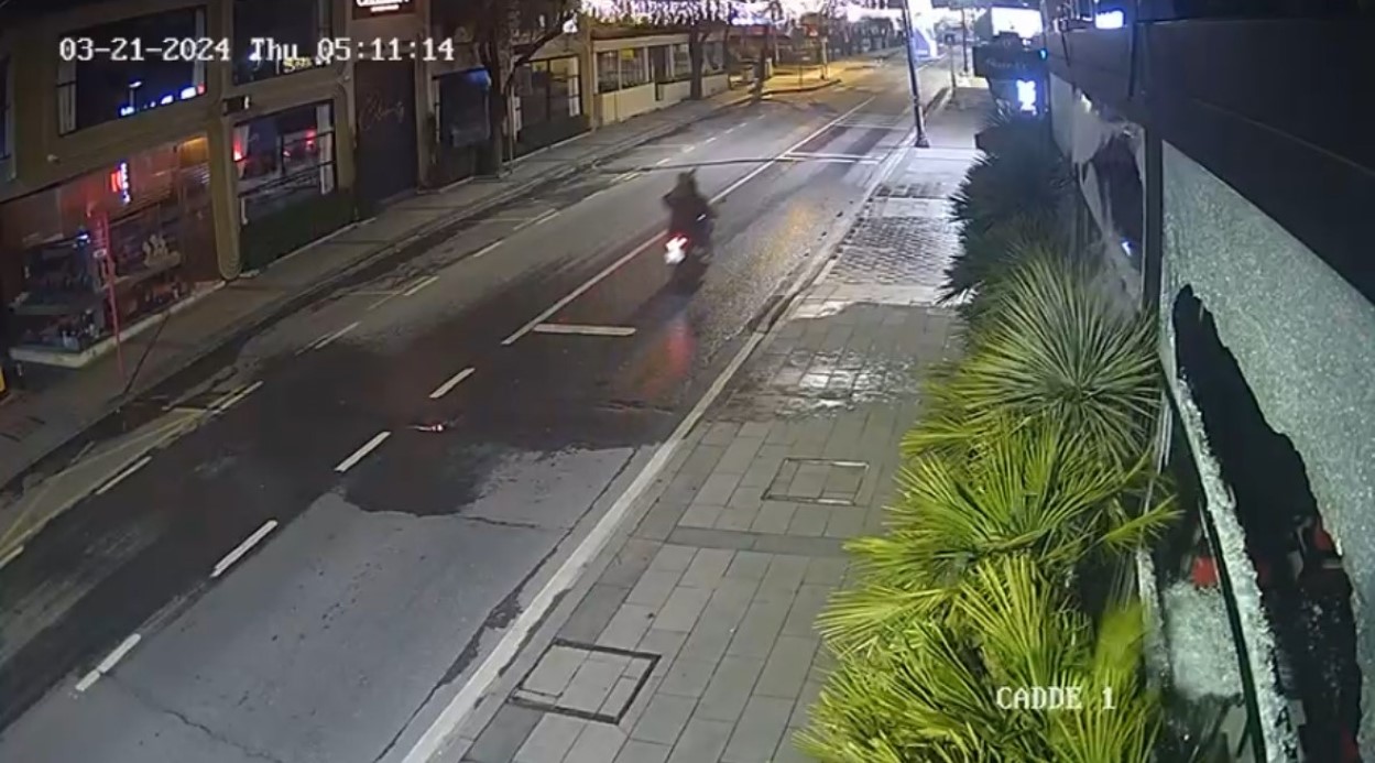 Etiler’de Nusret’e silahlı saldırı: Kurşun bankaya isabet etti, polisler kovalayıp ateş açtı