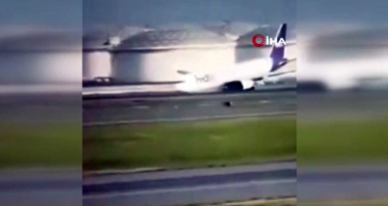 İstanbul Havalimanı’nda kargo uçağı ön iniş takımı açılmayınca gövde üzerine iniş yaptı
