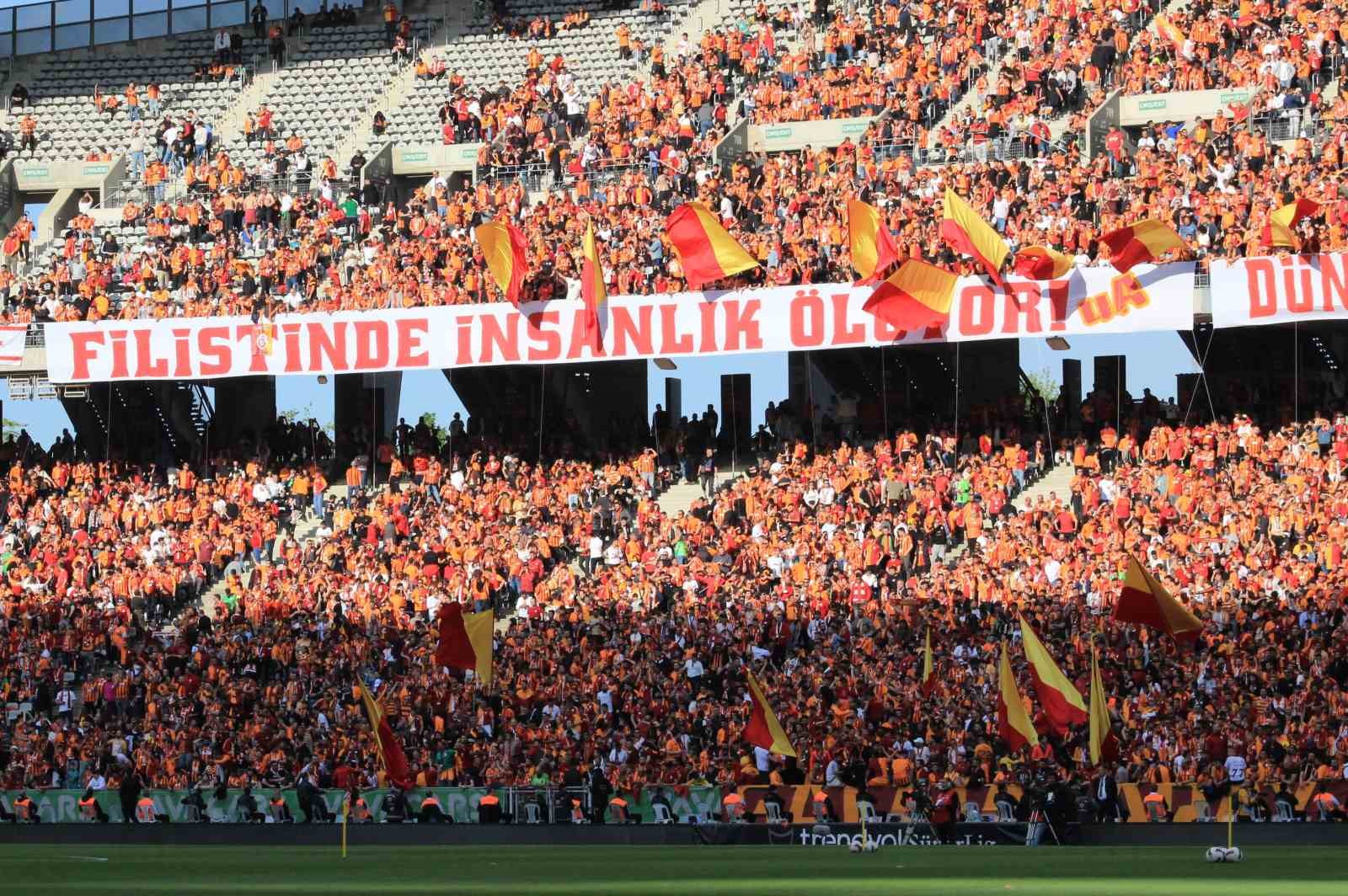 Trendyol Süper Lig: Fatih Karagümrük: 0 - Galatasaray: 0 (Maç devam ediyor)