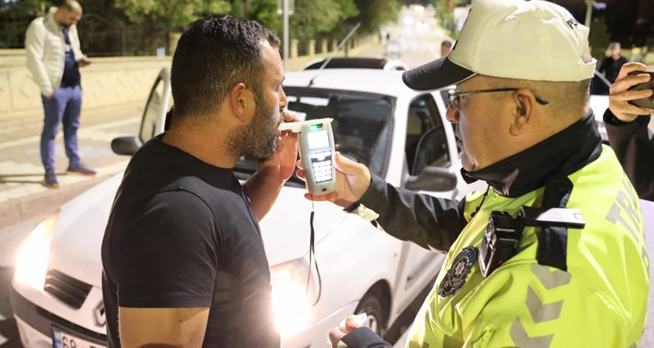 'Alkol yok ki baba' dedi, hem 2.37 promil alkollü hem de ehliyetsiz çıktı