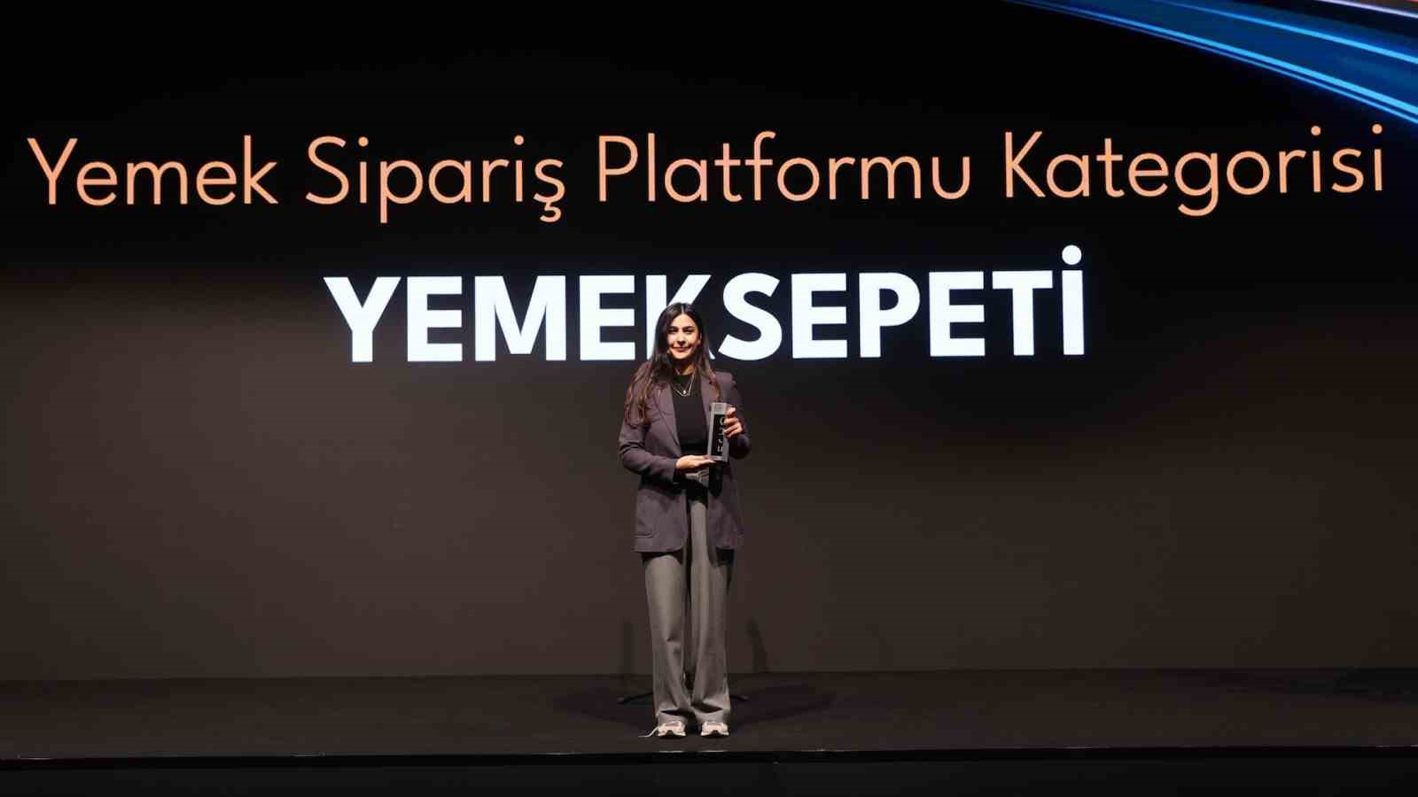 Yemeksepeti’ne ‘Yemek Sipariş Platformu Kategorisi’nde birincilik ödülü