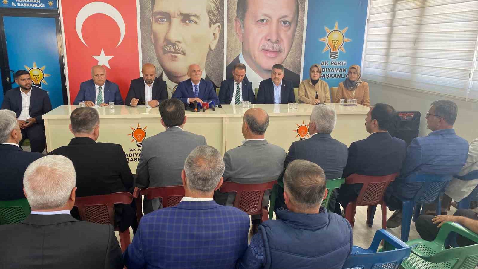 AK Parti Genel Başkan Yardımcısı Yılmaz: “(Seçim sonuçları) Birilerine fatura etmek gibi bir kolaycılığı seçmeyeceğiz”