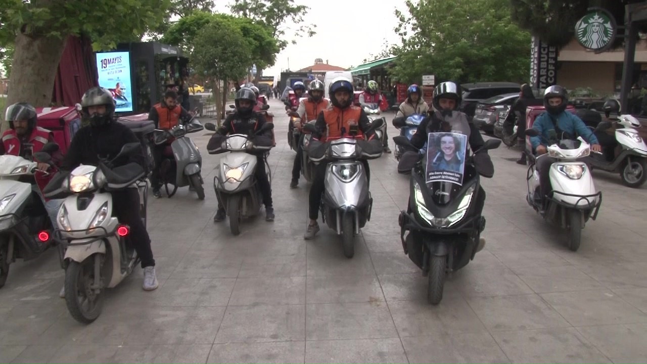 Kadıköy’de motokuryeler ’Ata Emre’ için kornaya bastı