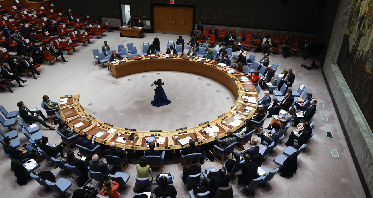 BM Güvenlik Konseyi'nde Reisi için saygı duruşu