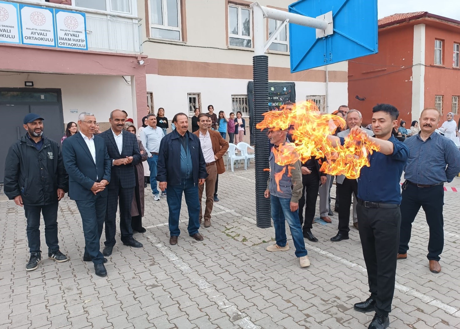 Darende Ayvalı’da ilk bilim fuarına ilgi