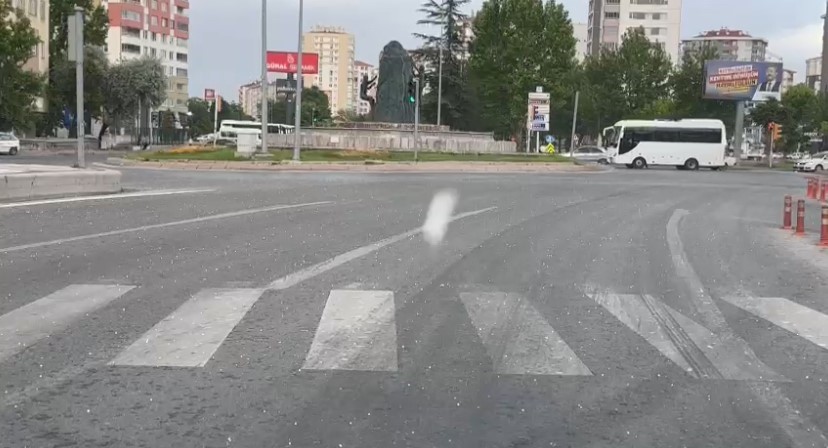 Kayseri’de dolu yağışı etkili oldu
