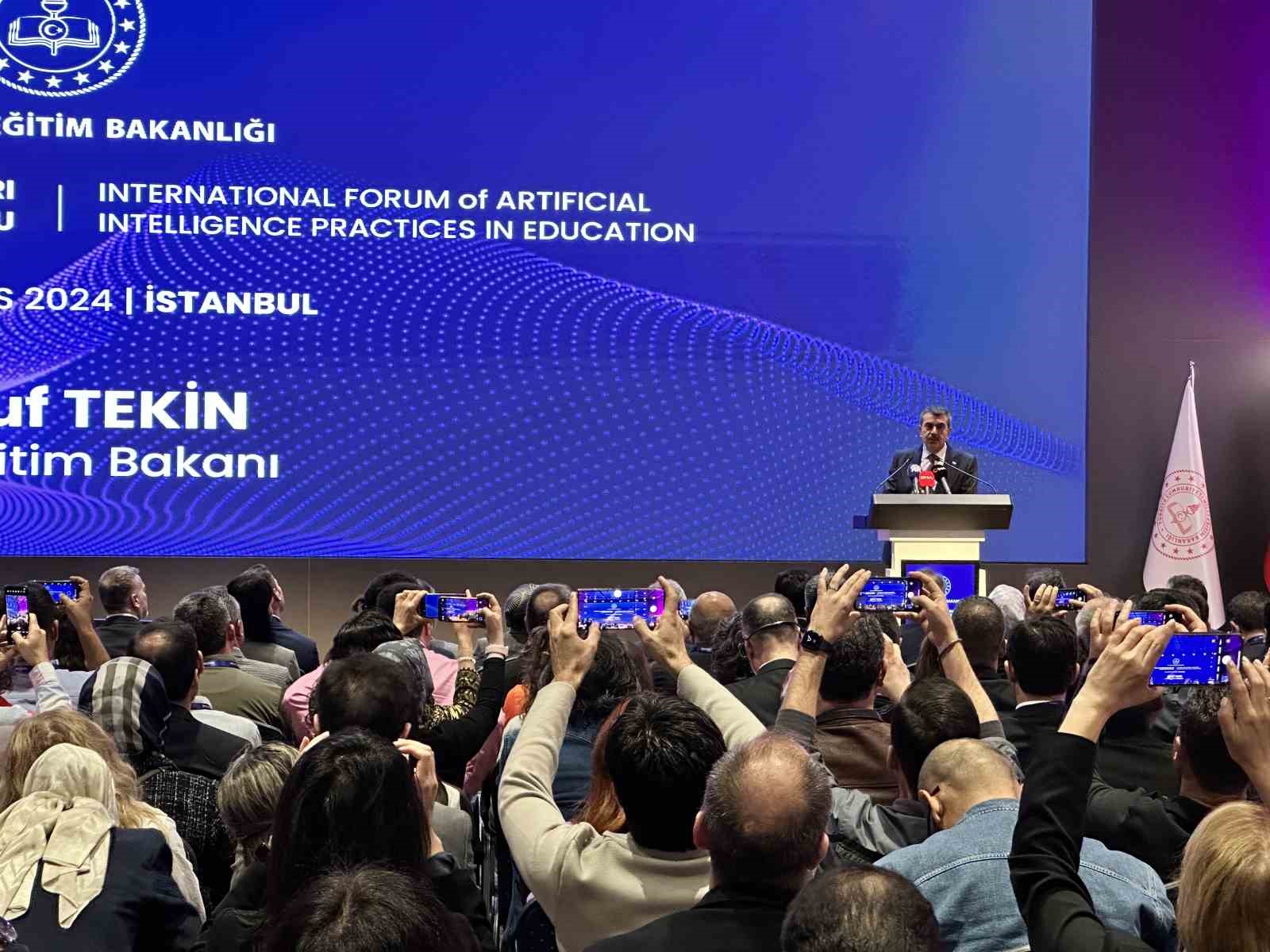 Milli Eğitim Bakanı Tekin: 