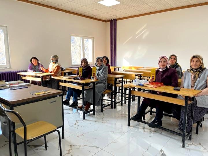 Tunceli’de ‘Kadına Yönelik Şiddetle Mücadele’ semineri