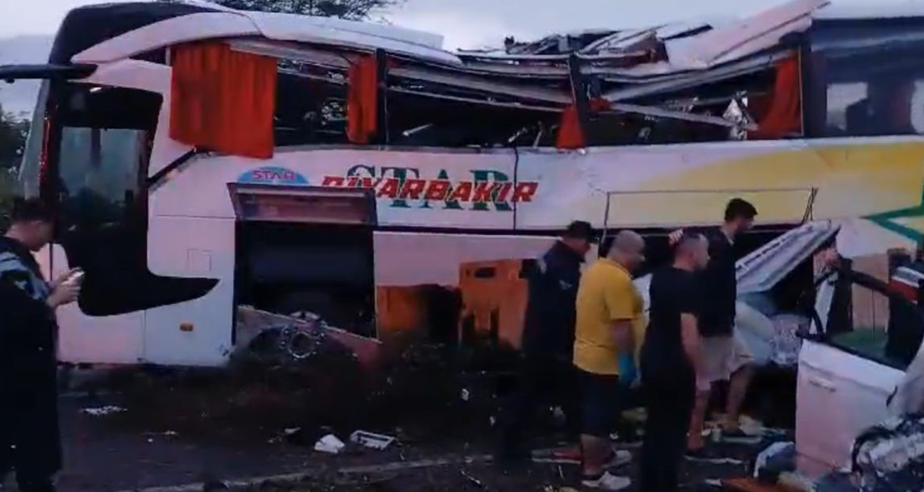 Çok sayıda ölü ve yaralı var!