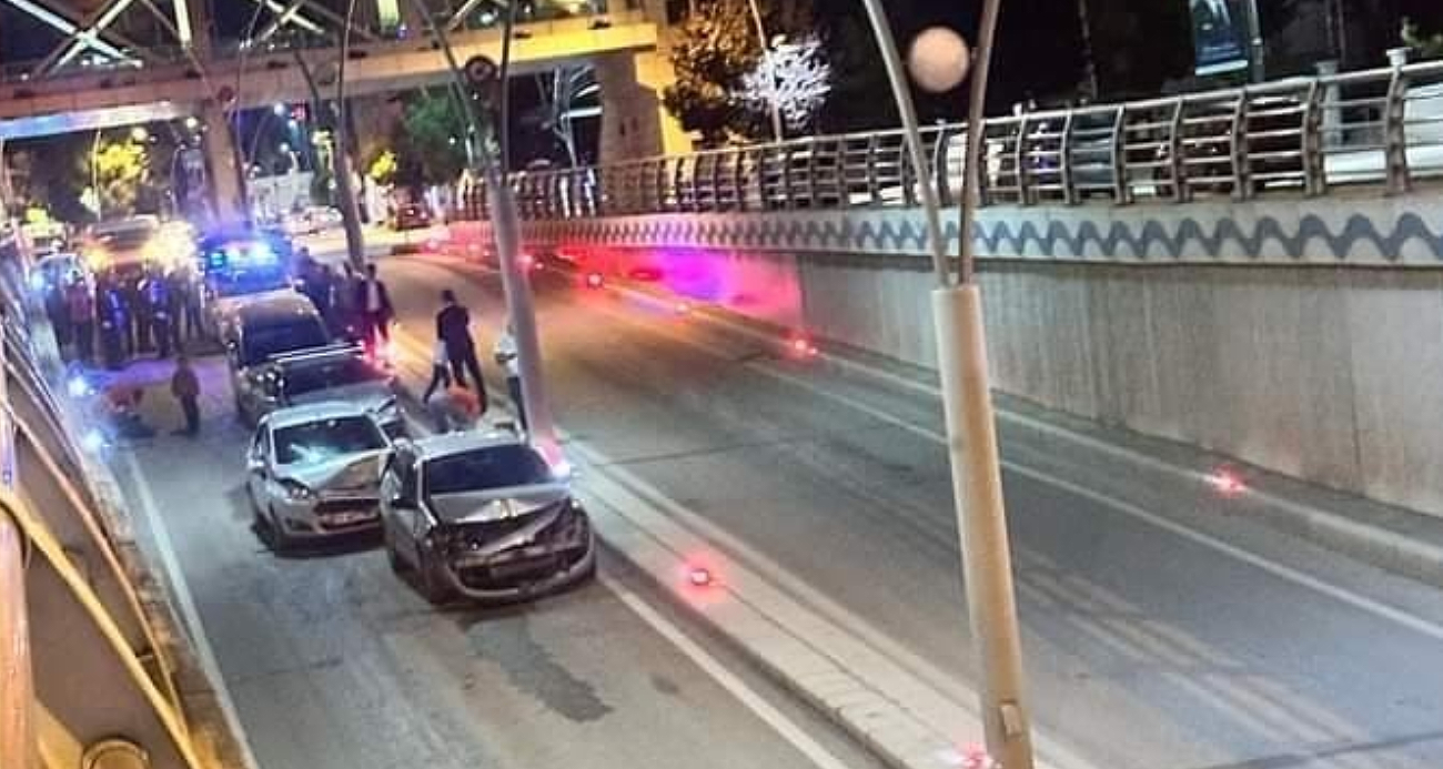 Elazığ’da düğün konvoyunda kaza: 3 yaralı