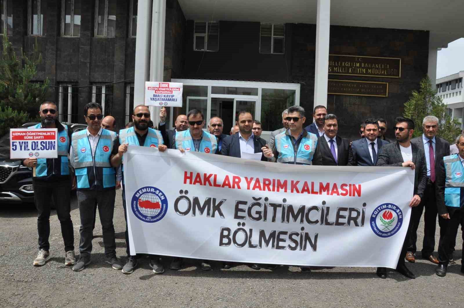 Kars’ta idarecilerden basın açıklaması