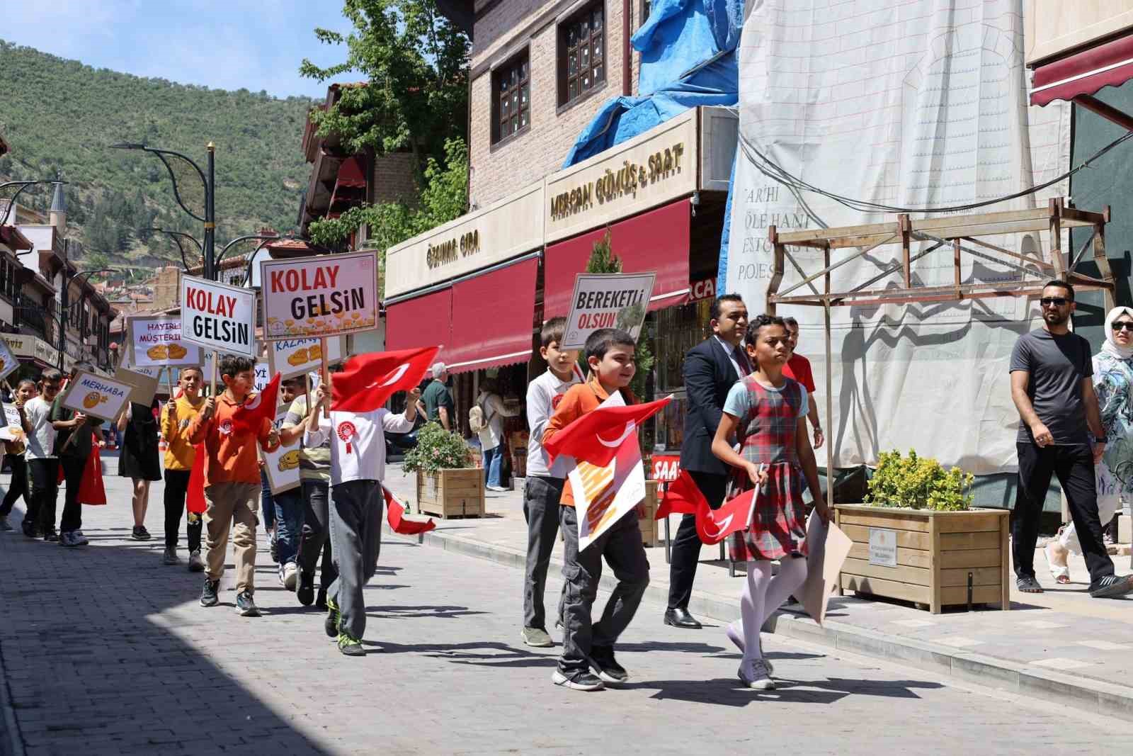 Afyonkarahisar’da “dünyaya değer katıyoruz” projesi hayata geçti