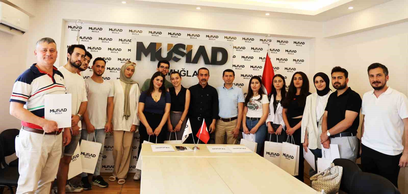 MUSİAD Muğla Şubesinin ‘Dış Ticaret Eğitim’ sertifikaları verildi