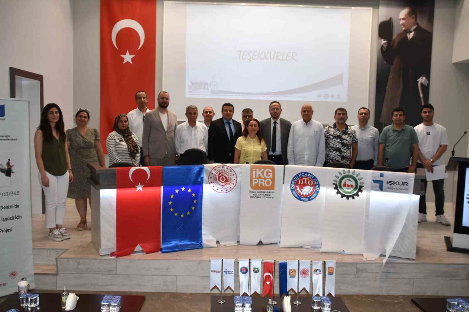 Denizli OSB ’Geleceğin Meslekleri ve Endüstri 4.0’ seminerine ev sahipliği yaptı