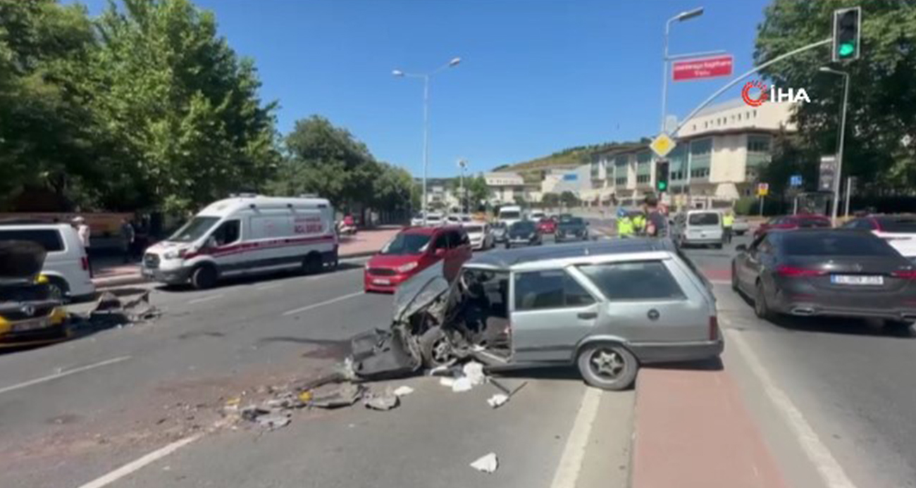 Bayramın ilk gününde Kağıthane’de feci kaza: 5 yaralı