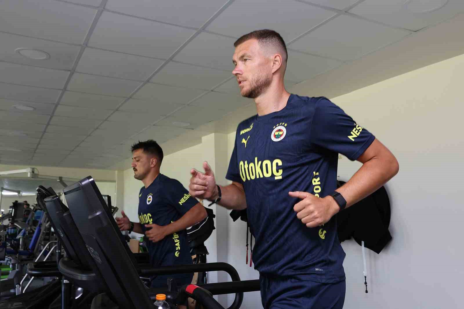 Fenerbahçe’de laktat, kuvvet ve esneklik testleri yapıldı