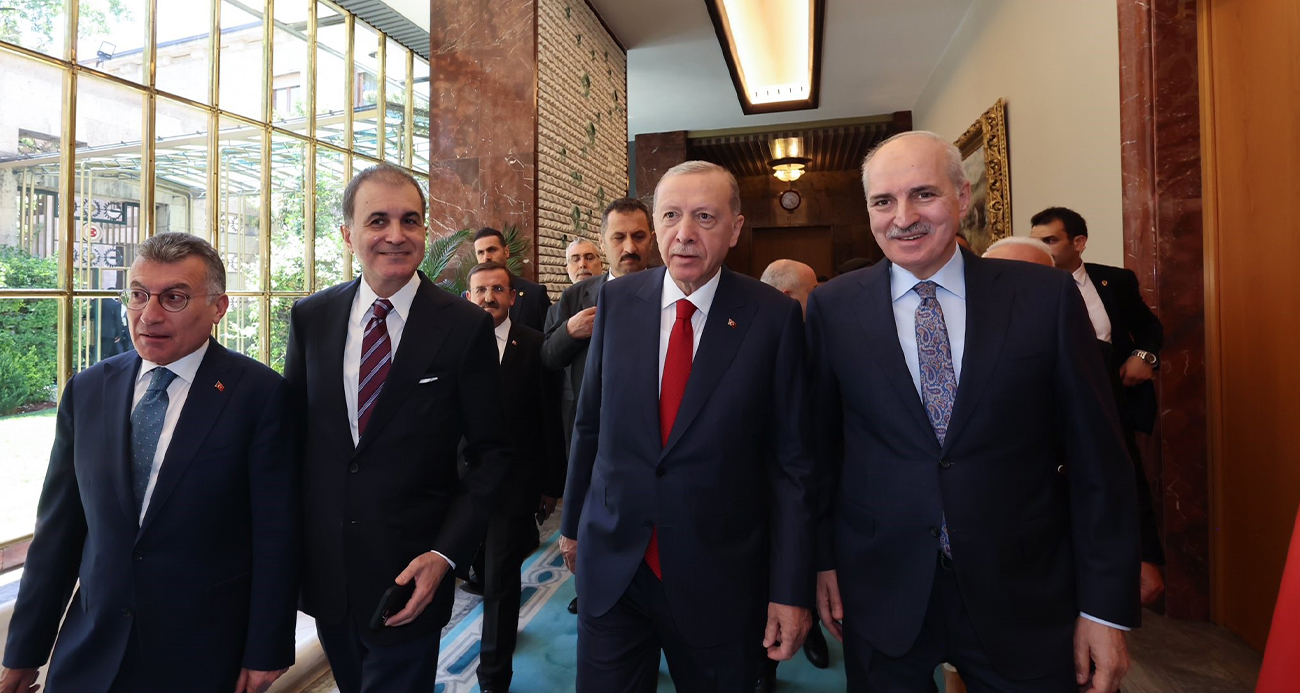 Cumhurbaşkanı Erdoğan, TBMM Başkanı Kurtulmuş’u ziyaret etti