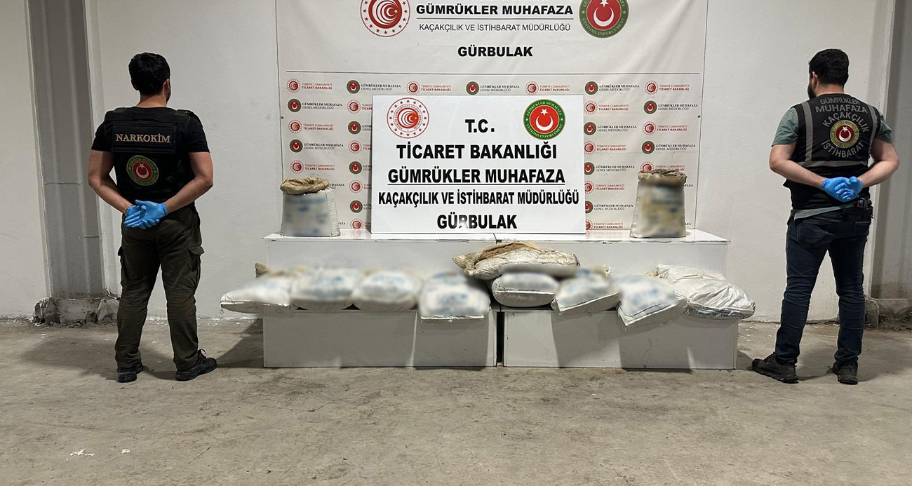 Gürbulak Gümrük Kapısına durdurulan tırda 240 kilo eroin ele geçirildi