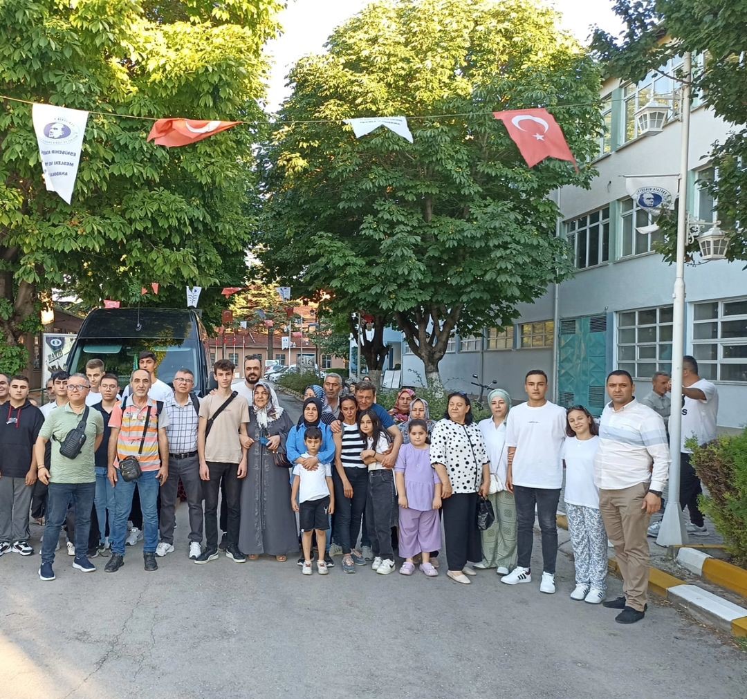 Eskişehir’den 15 öğrenci staj için yurt dışına gitti