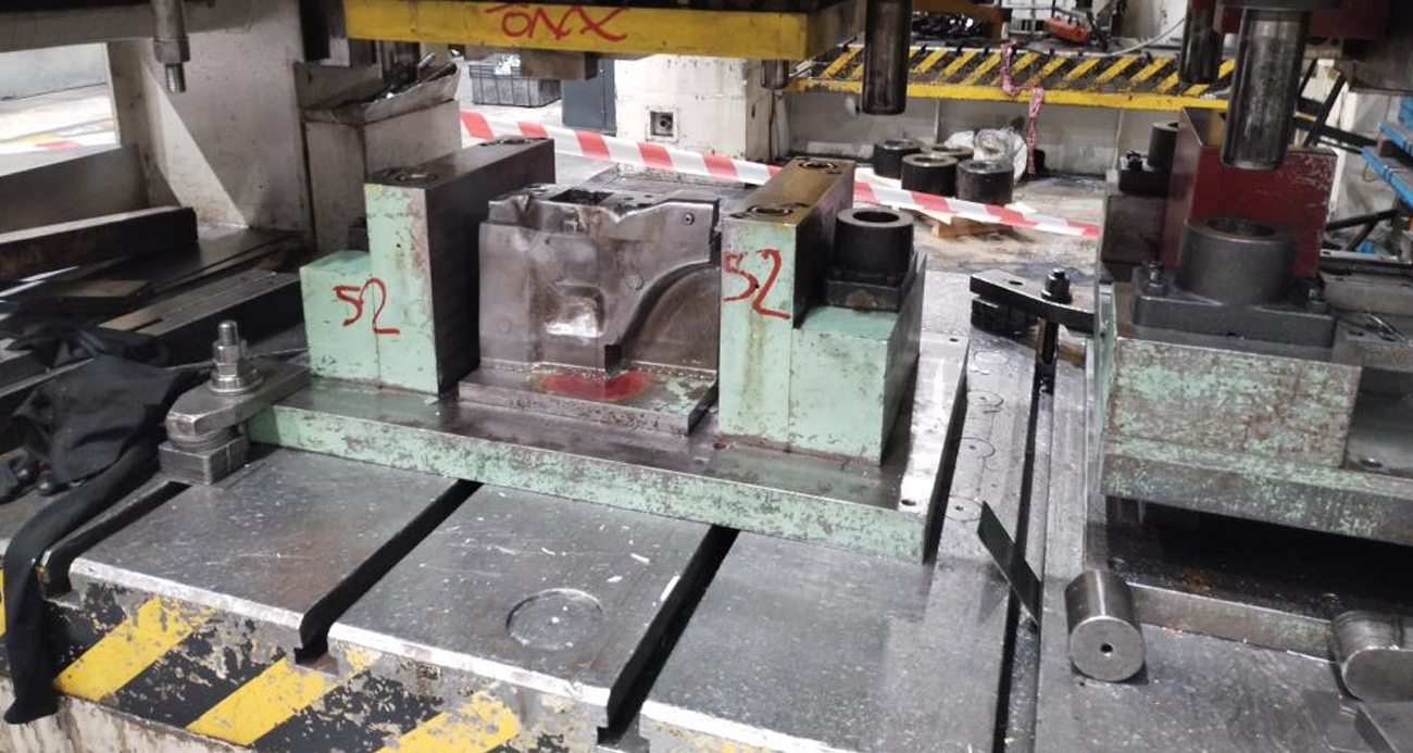 Pendik’te iş kazası: İşçinin makineye sıkışan eli koptu