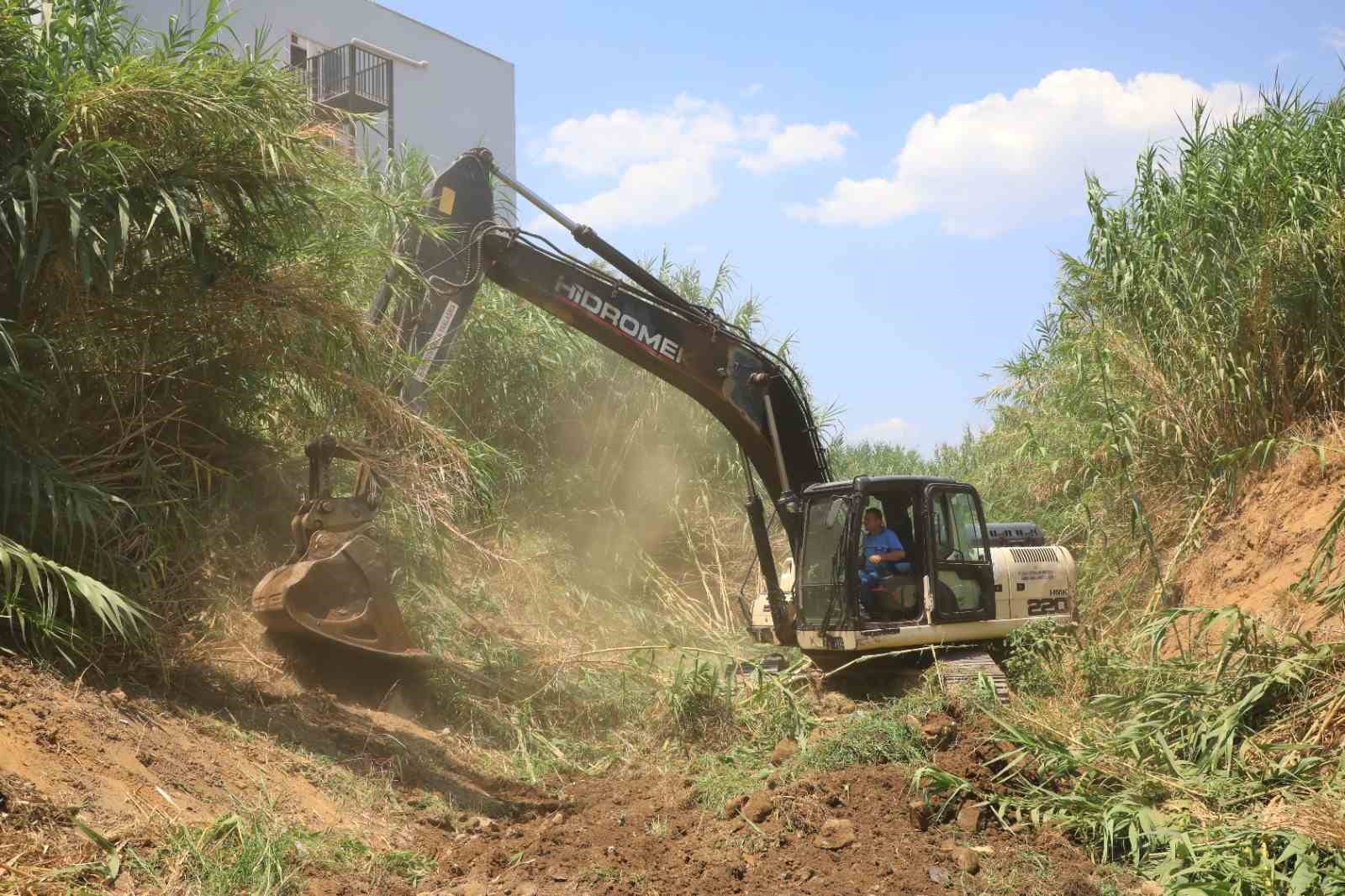 MUSKİ, Balavca Deresinde 6 bin metrelik temizlik çalışması başlattı