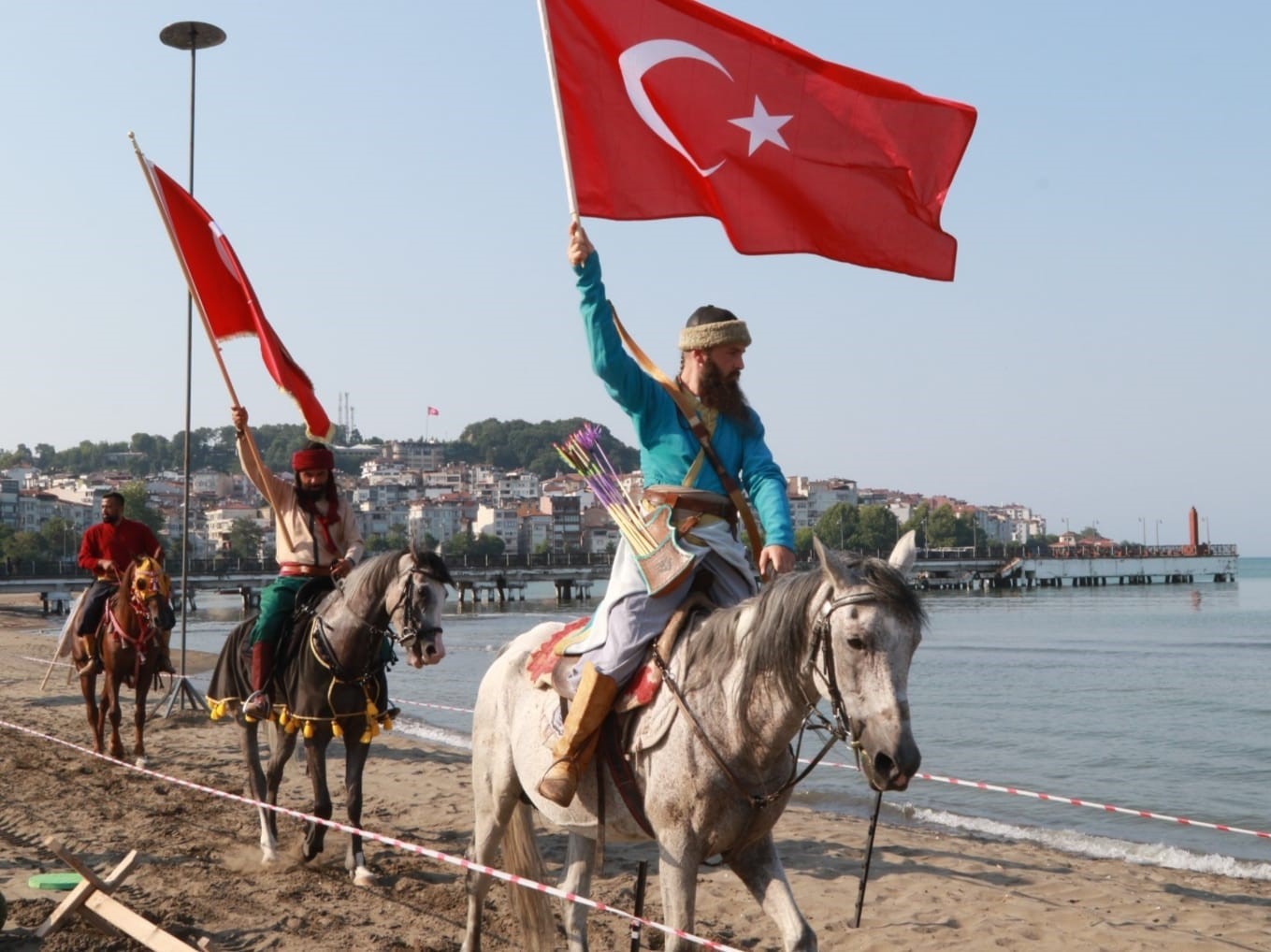 Ünye’de atlı gösteriler heyecanı yaşandı