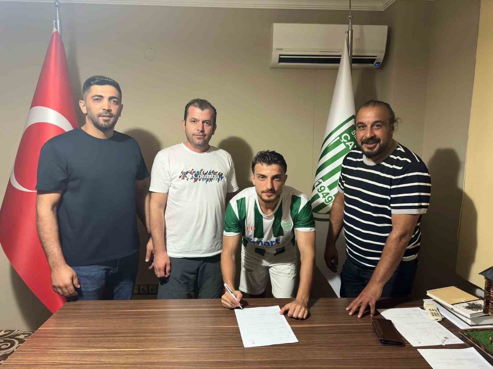 Çayelispor, Semih Akyıldız’ı kiralık olarak kadrosuna kattı